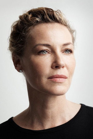 Connie Nielsen profil kép