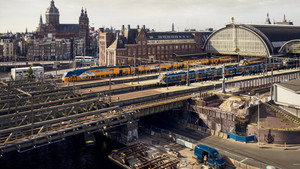 Amsterdam Central: Egy legendás pályaudvar mindennapjai kép