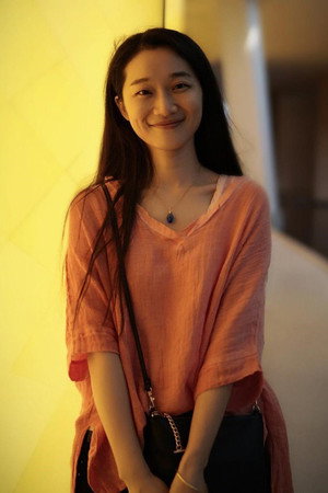 刘校妤 profil kép
