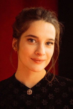Rebecca Marder profil kép