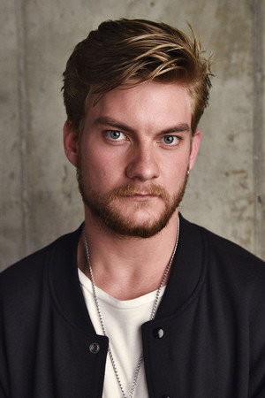 Jake Weary profil kép