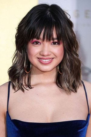 Peyton Elizabeth Lee profil kép