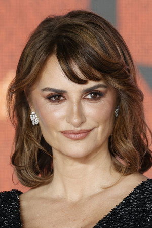 Penélope Cruz profil kép