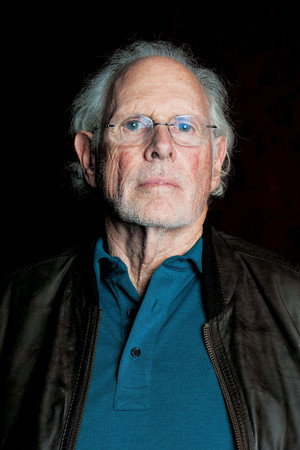 Bruce Dern profil kép