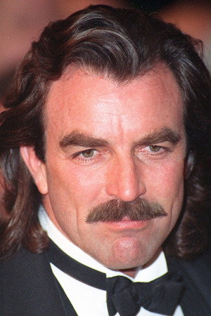 Tom Selleck profil kép