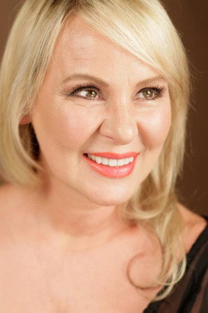 Wendee Lee profil kép