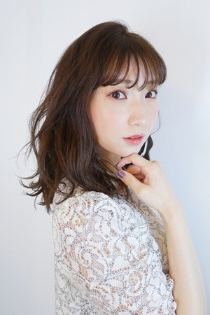 井上麻里奈 profil kép