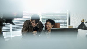 เพราะแฟนเก่าเปลี่ยนแปลงบ่อย kép