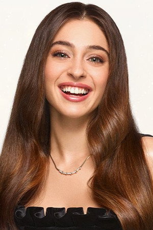 Cemre Baysel profil kép