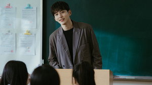 로맨스의 절댓값 kép