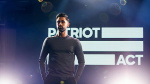 Hasan Minhaj – Pimasz patrióta kép
