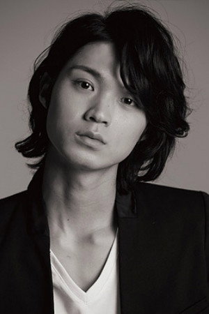 磯村勇斗 profil kép