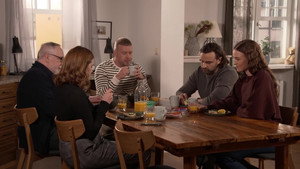 Salatut elämät 27. évad Ep.9 9. epizód