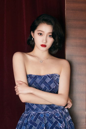 关晓彤 profil kép