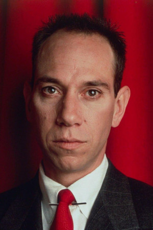 Miguel Ferrer profil kép