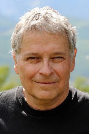 Lawrence Kasdan profil kép