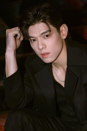จักริน  ภูริพัฒน์ profil kép