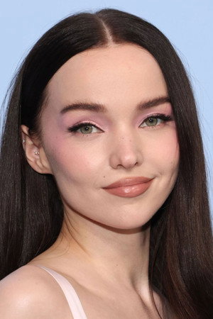 Dove Cameron profil kép