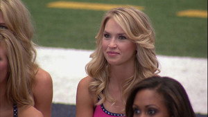 Dallas Cowboys Cheerleaders: Making the Team 6. évad Ep.7 7. epizód