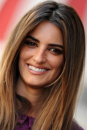 Penélope Cruz profil kép