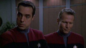 Star Trek: Voyager 5. évad Ep.25 Equinox (1. rész)