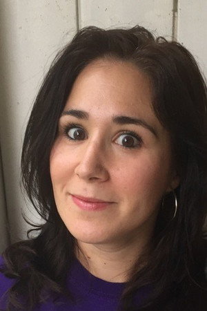 Emily Andras profil kép