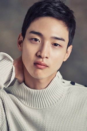 장동윤 profil kép