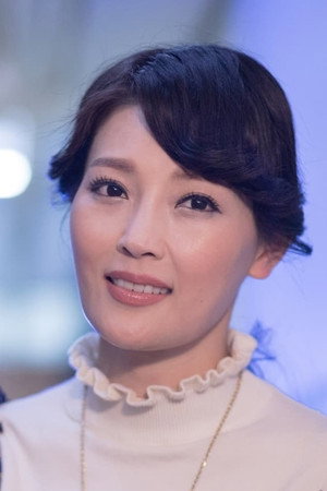 何芷姍 profil kép