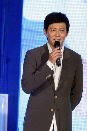 程前 profil kép
