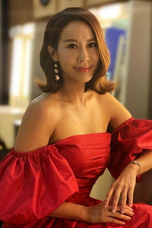曹敏莉 profil kép