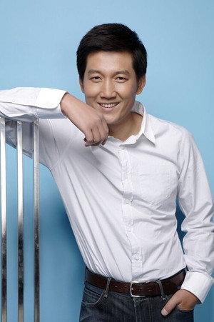 李崇霄 profil kép