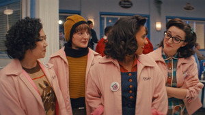 Grease: A Pink Ladies színre lép kép