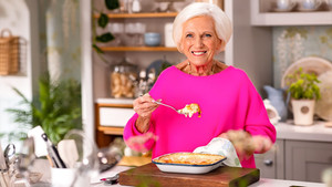 Mary at 90: A Lifetime of Cooking kép