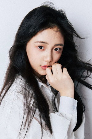 馮雪雅 profil kép