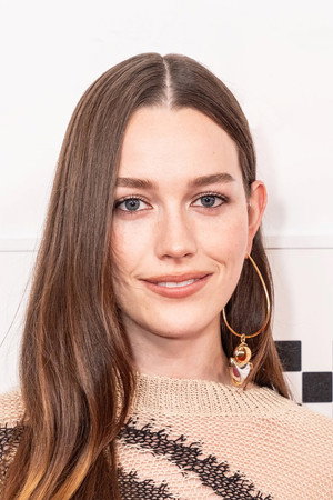 Victoria Pedretti profil kép