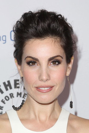 Carly Pope profil kép