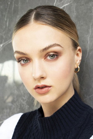 Lilly Krug profil kép