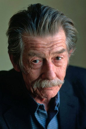 John Hurt profil kép