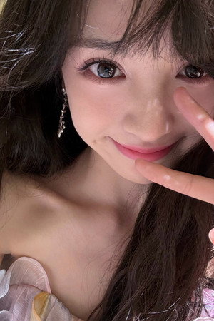 田曦薇 profil kép