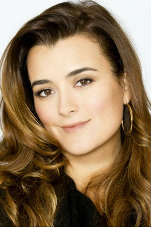 Cote De Pablo profil kép