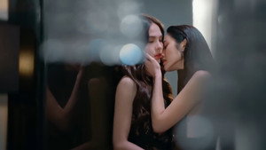 ดีลลับฉบับเล่นเล่ห์ kép
