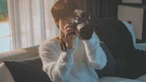 친애하는 X kép