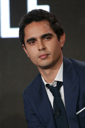 Max Minghella profil kép