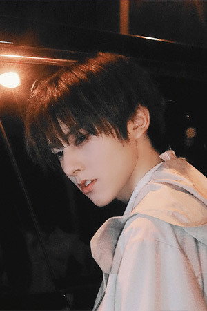 Zuo Linjie profil kép