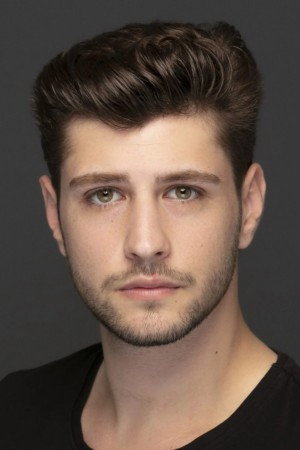 Deniz Sarıkaş profil kép