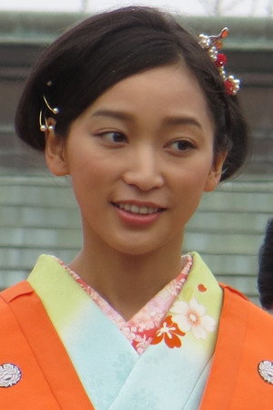 杏 profil kép