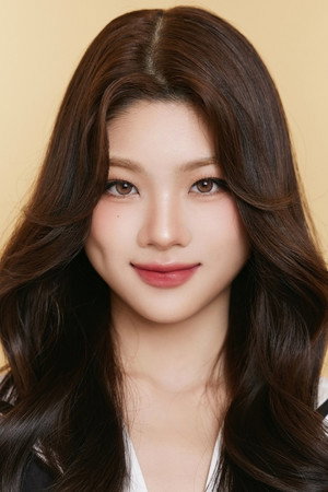 แองจี้ ภัณฑิรา อู่หิรัญ profil kép