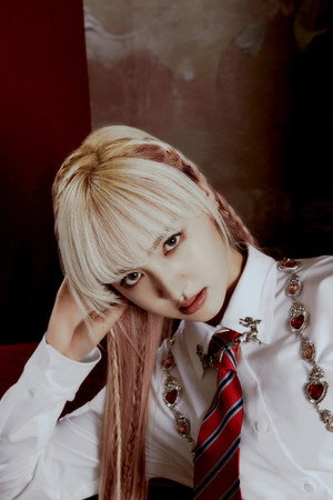 리즈 profil kép