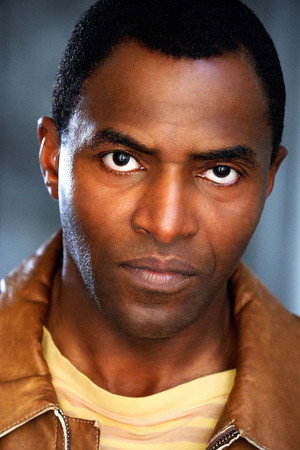 Carl Lumbly profil kép