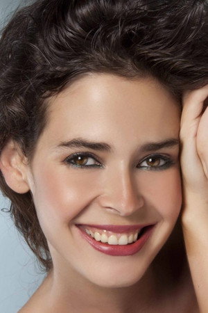Pelin Batu profil kép